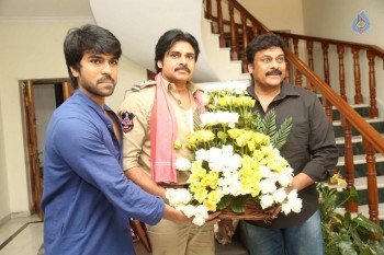 Pawan Kalyan meets Chiranjeevi - 44 of 74