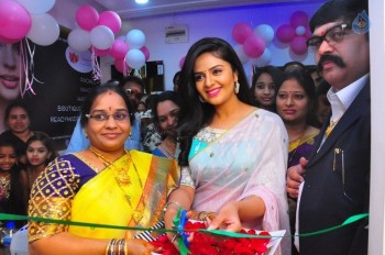 Sreemukhi Launches Manvis Saloon - 3 of 42