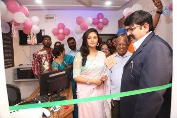 Sreemukhi Launches Manvis Saloon - 7 of 42