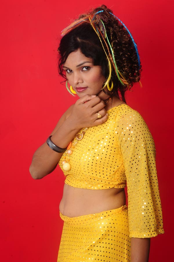 Sneha Upcoming Actress Spicy Stills - 71 / 127 photos