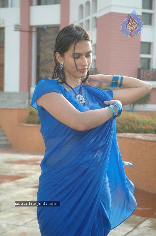 Gowri Pandit Spicy Stills - 49 / 65 photos