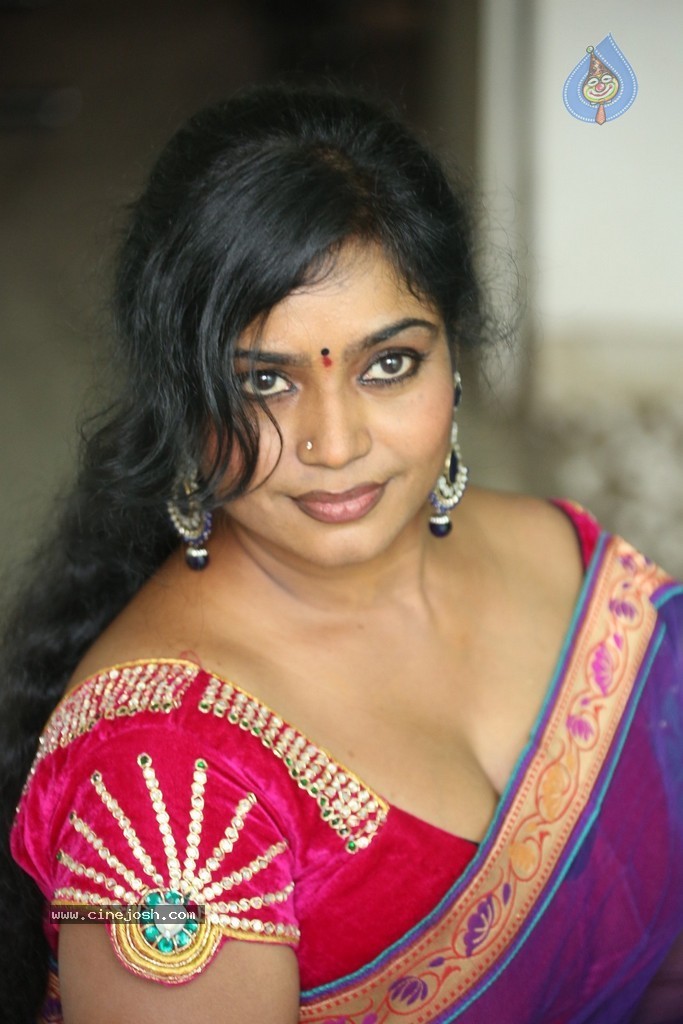 Jayavani Hot Stills - 79 / 180 photos