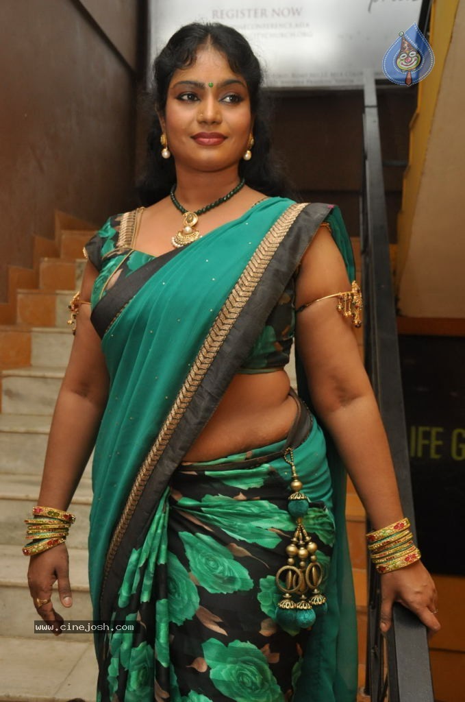 Jayavani Hot Stills - 18 / 59 photos