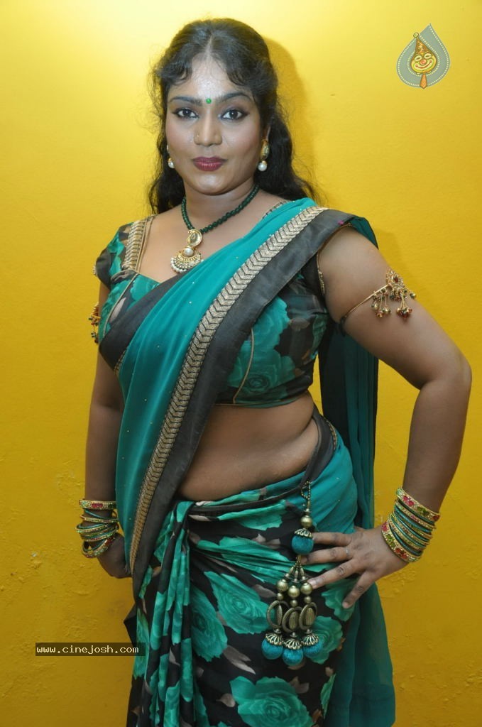 Jayavani Hot Stills - 28 / 59 photos