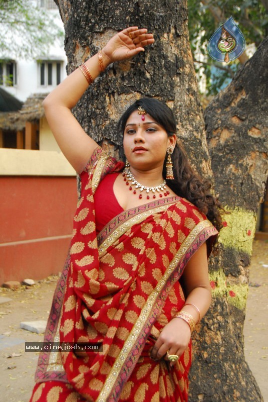 Jyothi Spicy Pics - 2 / 54 photos