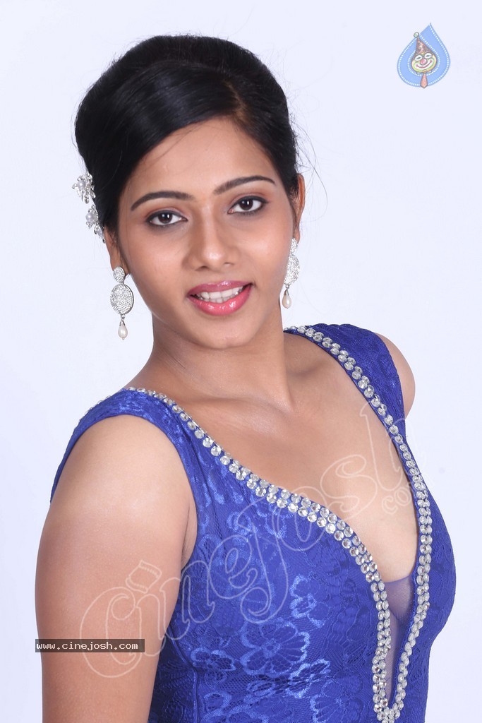 Mithraw Hot Stills - 84 / 88 photos