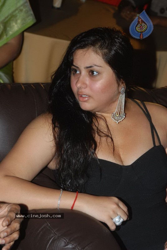 Namitha Spicy Stills - 28 / 88 photos