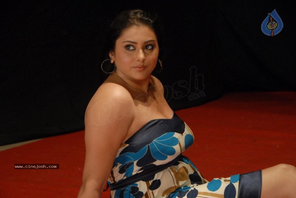 Namitha Spicy Stills - 43 / 44 photos