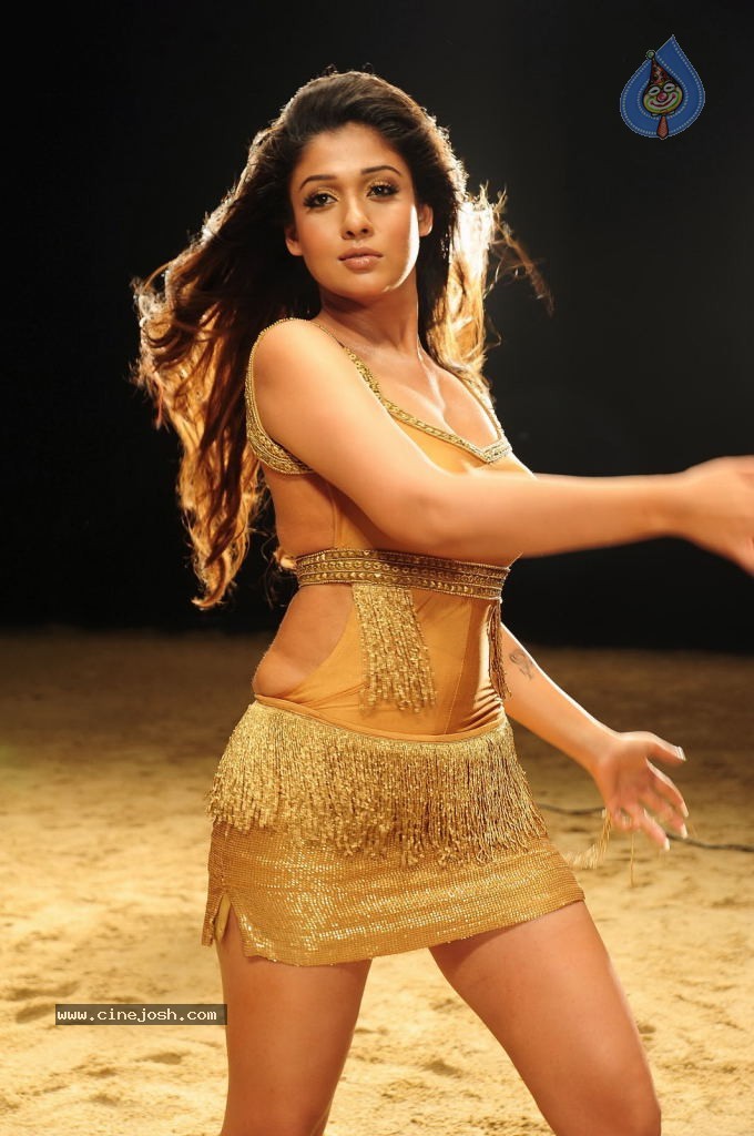 Nayanthara Hot Photos - 39 / 115 photos