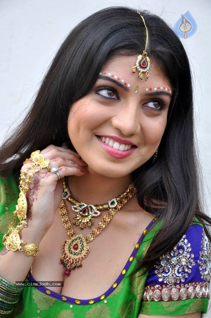 Priyadarshini Hot Stills - 13 / 76 photos