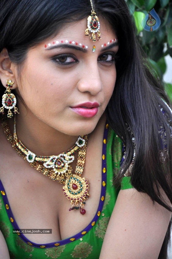 Priyadarshini Hot Stills - 40 / 76 photos