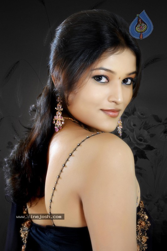 Rupali Spicy Photo Shoot - 18 / 25 photos