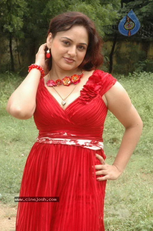 Sailu Spicy Photos - 5 / 58 photos