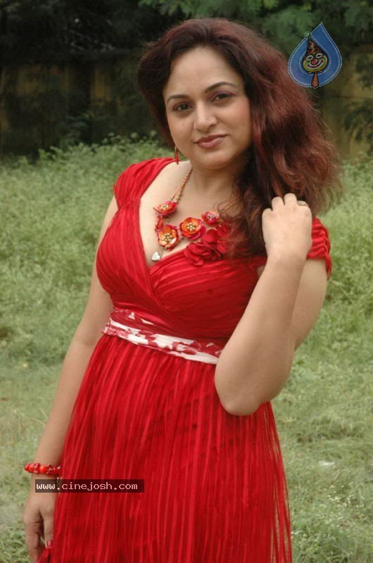 Sailu Spicy Photos - 55 / 58 photos