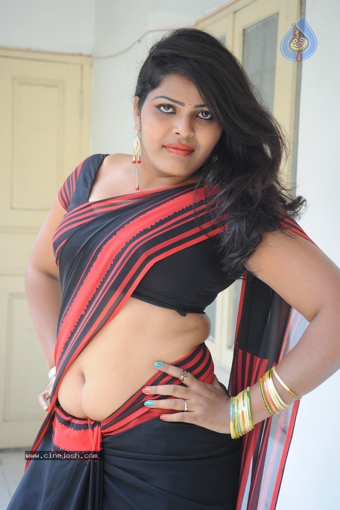 Sitara Hot Stills - 26 / 69 photos