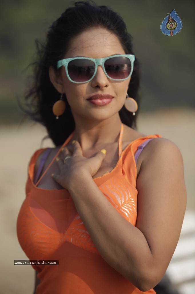 Srilekha Spicy Photos - 36 / 78 photos