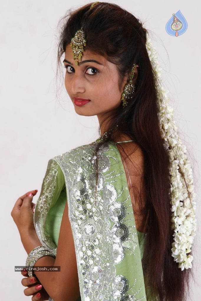 Swapna Hot Stills - 5 / 37 photos