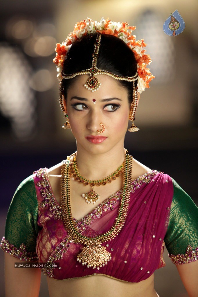 Tamanna New Hot Gallery - 80 / 140 photos