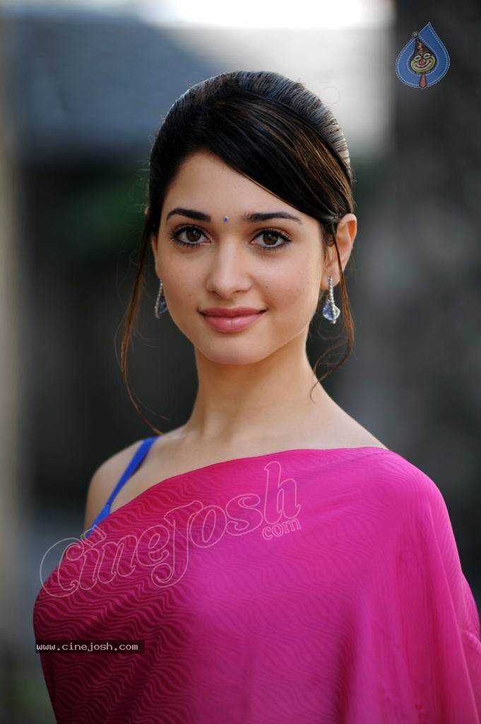 Tamanna Spicy Photos - 24 / 97 photos