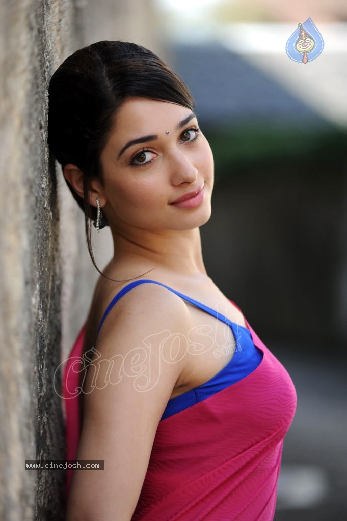 Tamanna Spicy Photos - 28 / 97 photos