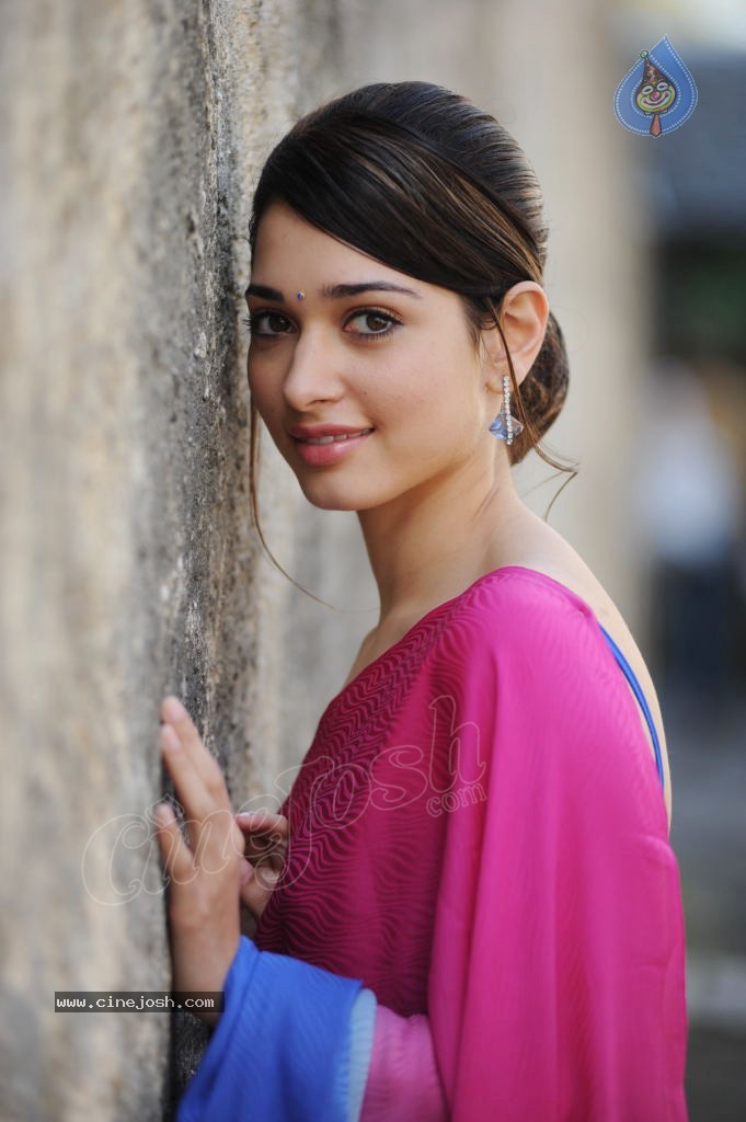 Tamanna Spicy Photos - 35 / 97 photos