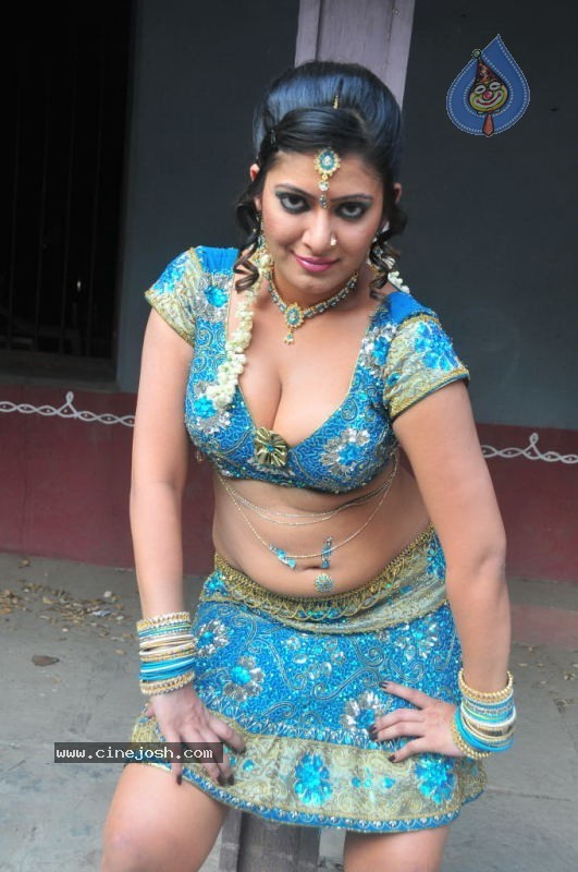 Taslima Sheik Spicy Gallery  - 4 / 57 photos