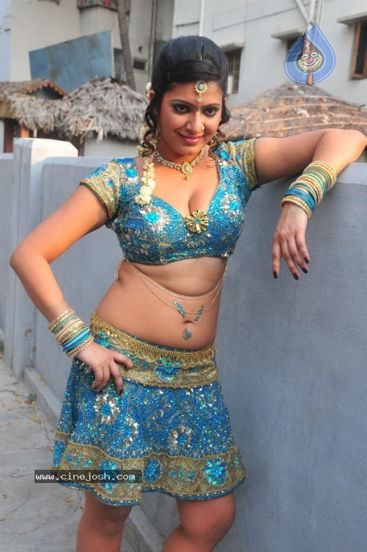 Taslima Sheik Spicy Gallery  - 9 / 57 photos