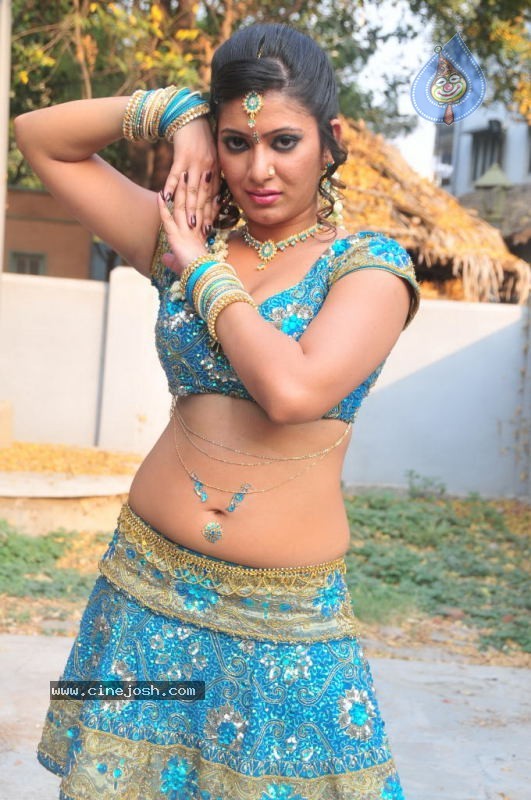 Taslima Sheik Spicy Gallery  - 10 / 57 photos