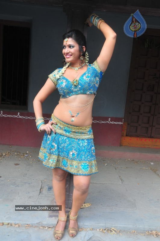 Taslima Sheik Spicy Gallery  - 12 / 57 photos