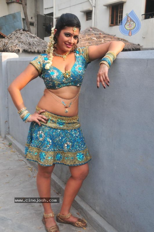 Taslima Sheik Spicy Gallery  - 36 / 57 photos