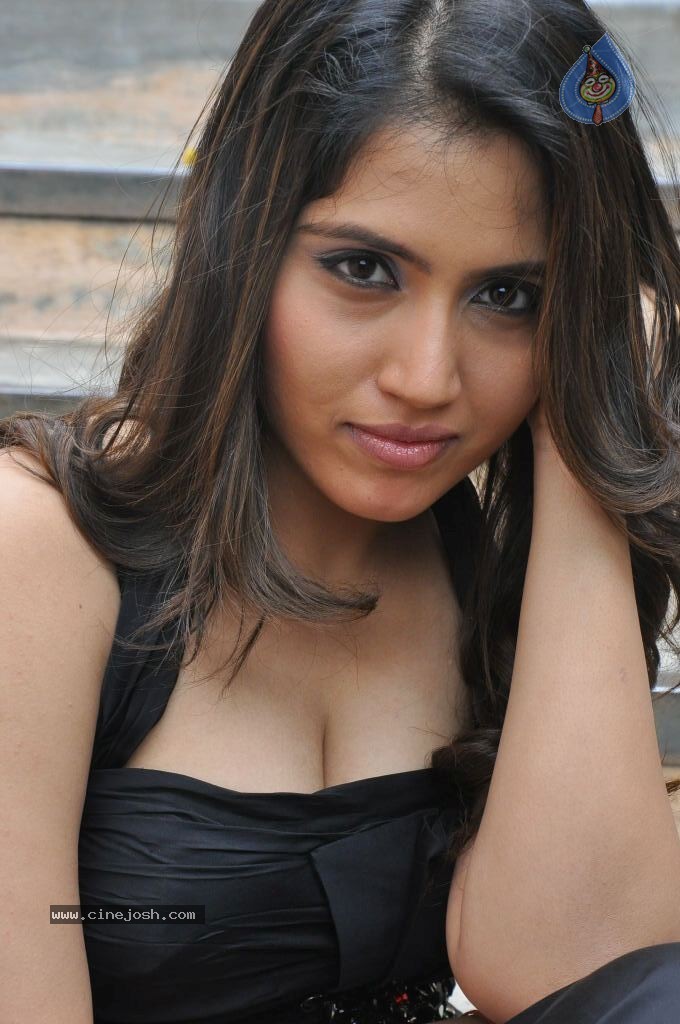 Tripura Hot Stills - 53 / 79 photos