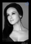 Sana Khan Hot Photos - 28 of 41