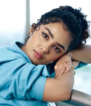 Anupama Parameswaran Opens Up About Past Relationship Experience