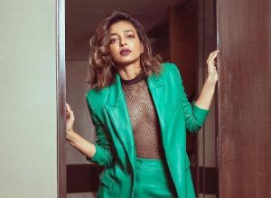 Radhika Apte shooting experience in innerwear
