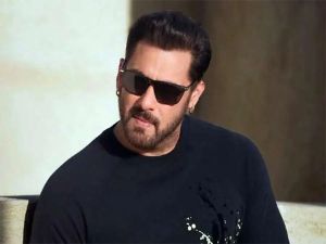 Mythri to produce Salman Super Hero flick?