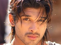 Arya against Allu Arjun