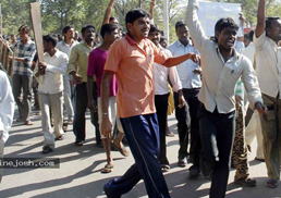 Telangana Action Force to target Andhra?