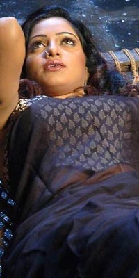 Udayabhanu Sex Photo - Udayabhanu earns more in nights than day. | cinejosh.com