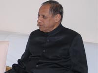 ESL Narasimhan sworn-in full-time Governor