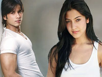 Shahid and Anushka are together???