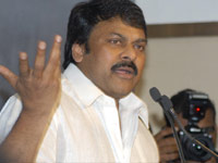 Chiru hits out at Rosaiah