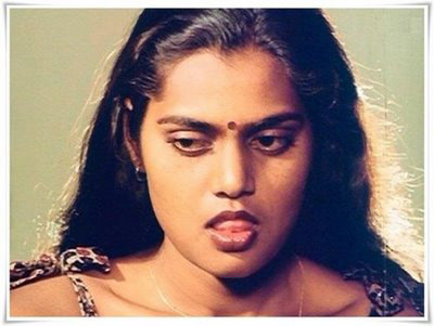 Silk Smitha making them cry!