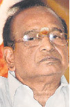 VV Vinayak's father dead.