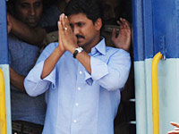 Jagan's loyalists appeal to HC