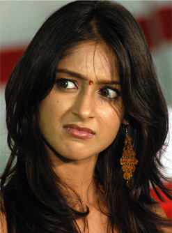 Ileana becomes a Proud Aunty