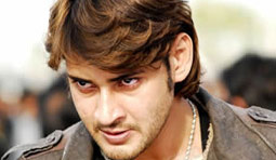 Why was Mahesh shivering with Chill in Spine?