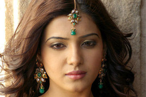 Pawan's next Heroine is not beautiful