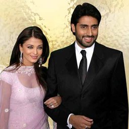 Aish-Abhi plans 4th wedding anniversary