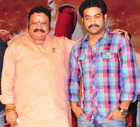 Harikrishna makes Jr. NTR 'Cry'