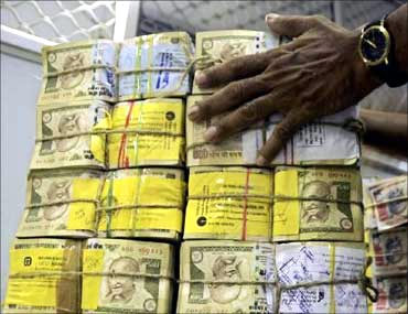 More unaccounted cash seized in Kadapa